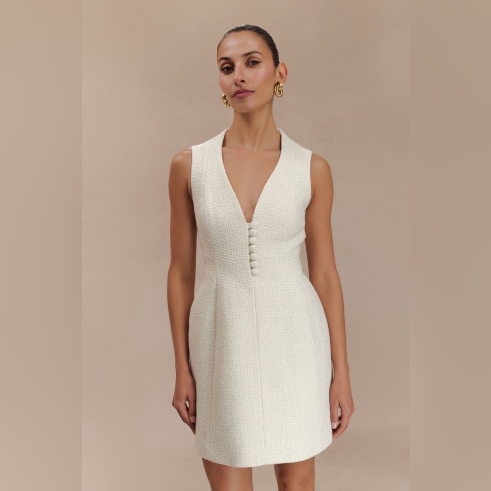 🔥 NWT MESHKI white Danna Boucle wool blend Mini Dress With Pleats size medium
